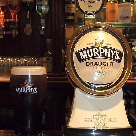 Murphy'S Pub And Bed & Breakfast 3*
