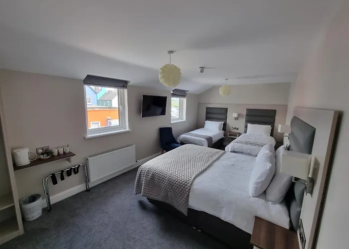 Nocleg ze śniadaniem Murphy's Pub And 3*